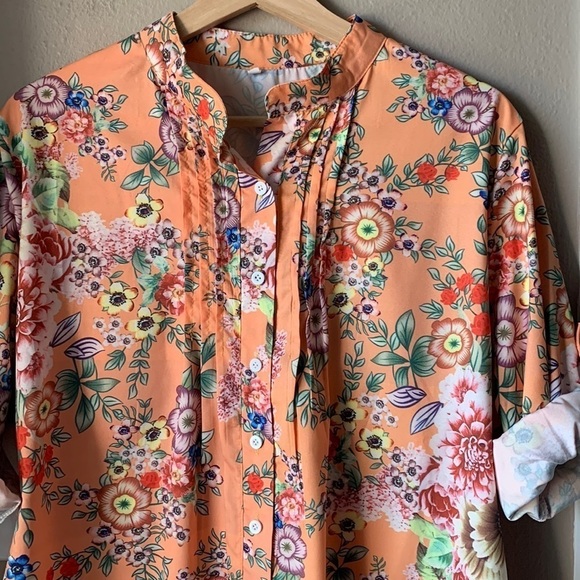 Floral Tab Sleeve Blouse - Picture 1 of 6